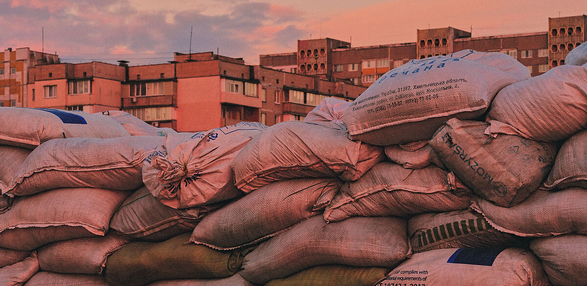 Ukraine and the World: Paradise(s) Lost?