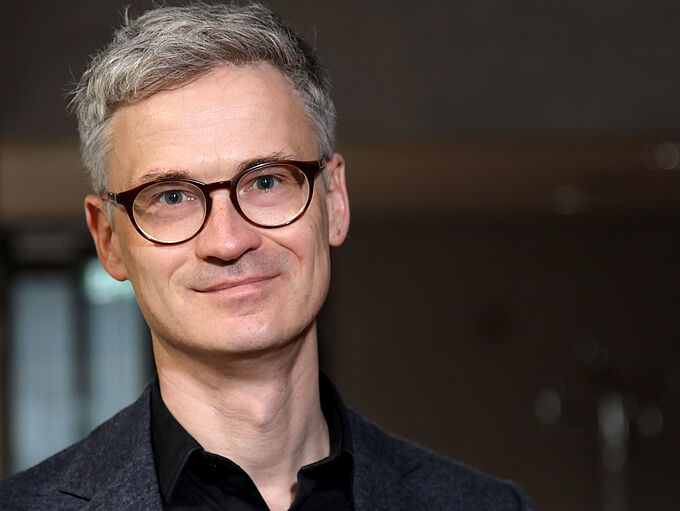 2 Minuten mit Privatdozent Dr. Michael Bies