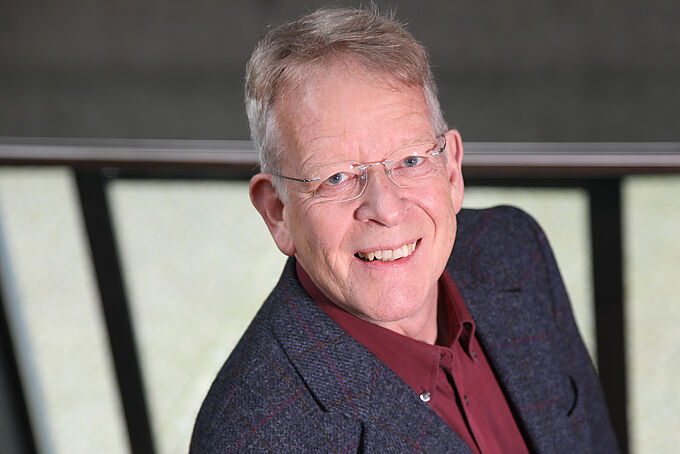 Schulte, Professor Dr. Christoph