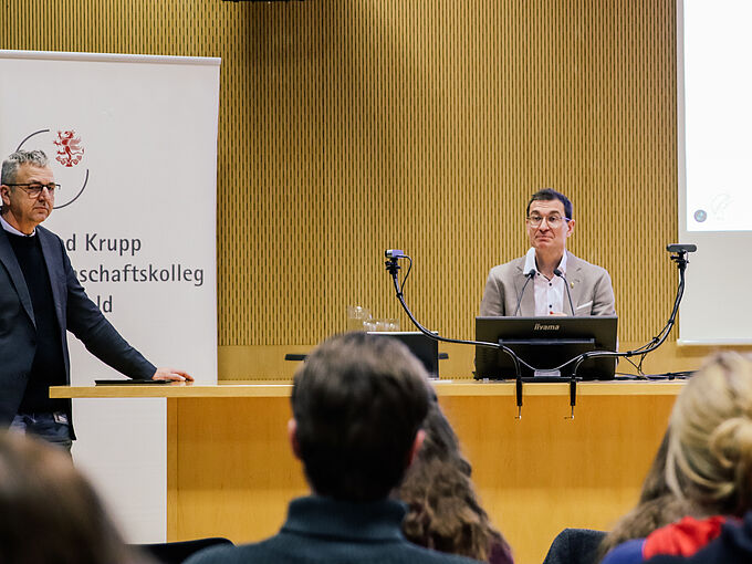 The „Neo-Carbonocene“ – Paving new ways for the sustainable conversion of CO2 with synthetic biology